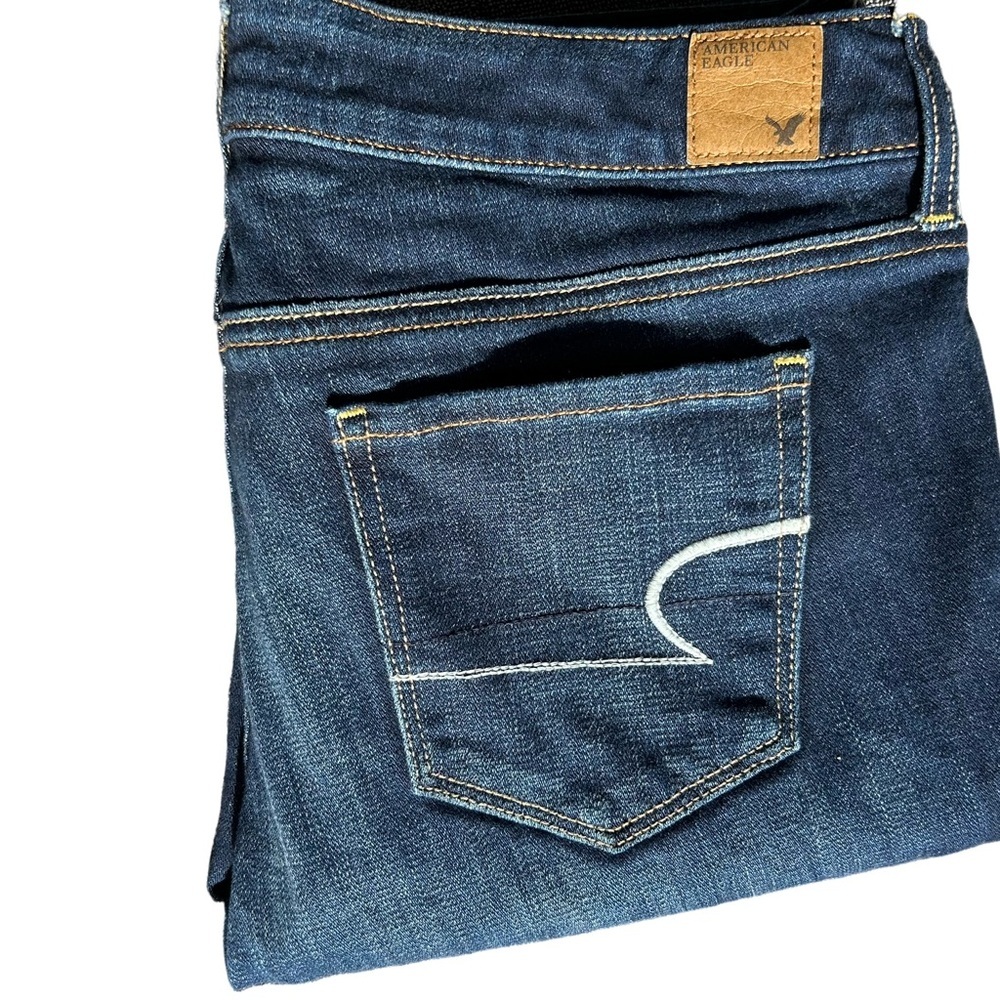 American Eagle Outfitters Blue Slim Jeans Classic Style denim with pockets - Picture 2 of 5